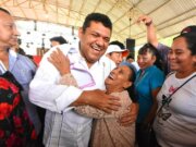 La transformación se defiende a ras de suelo: Javier May