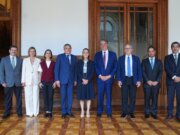 Xóchitl Gálvez cuestiona a Sheinbaum por reunirse con empresario de “Casa Gris” de hijo de AMLO